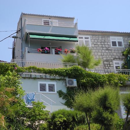 Apartments & Room Paula Stobreč Екстериор снимка