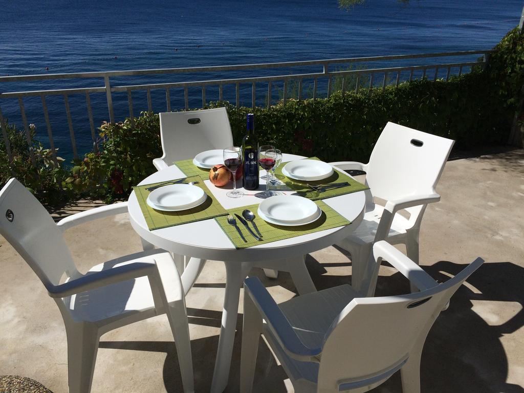 Apartments & Room Paula Stobreč Екстериор снимка