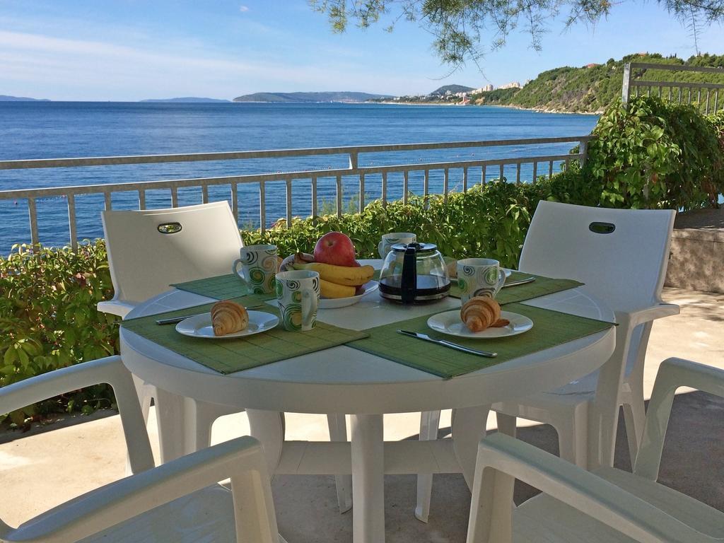Apartments & Room Paula Stobreč Стая снимка