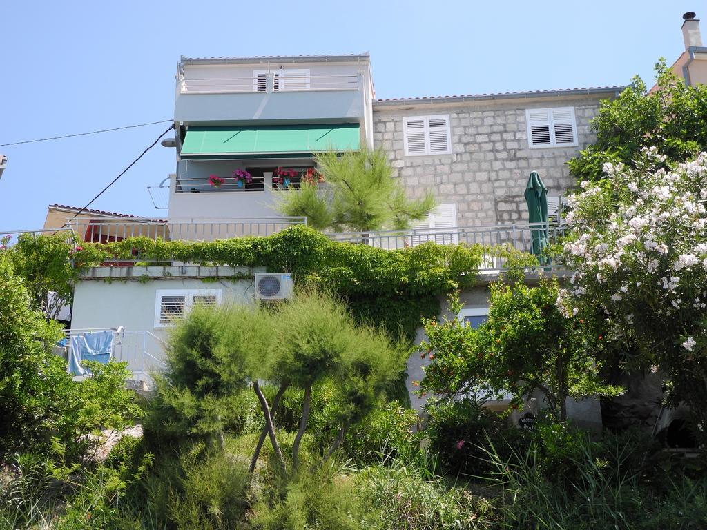 Apartments & Room Paula Stobreč Екстериор снимка
