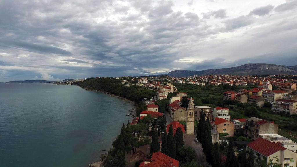 Apartments & Room Paula Stobreč Екстериор снимка