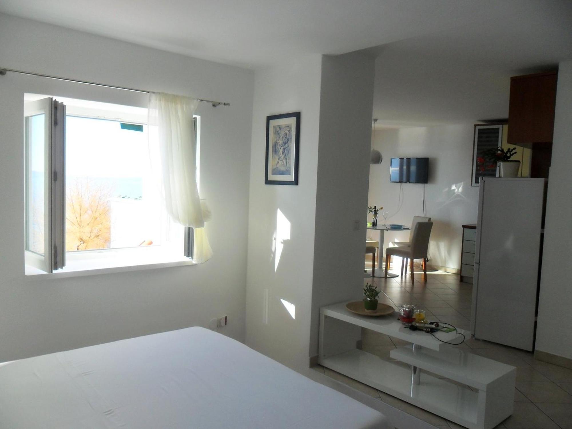 Apartments & Room Paula Stobreč Стая снимка