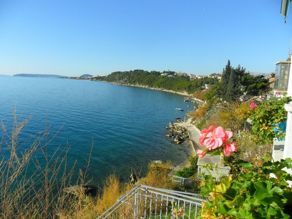 Apartments & Room Paula Stobreč Стая снимка