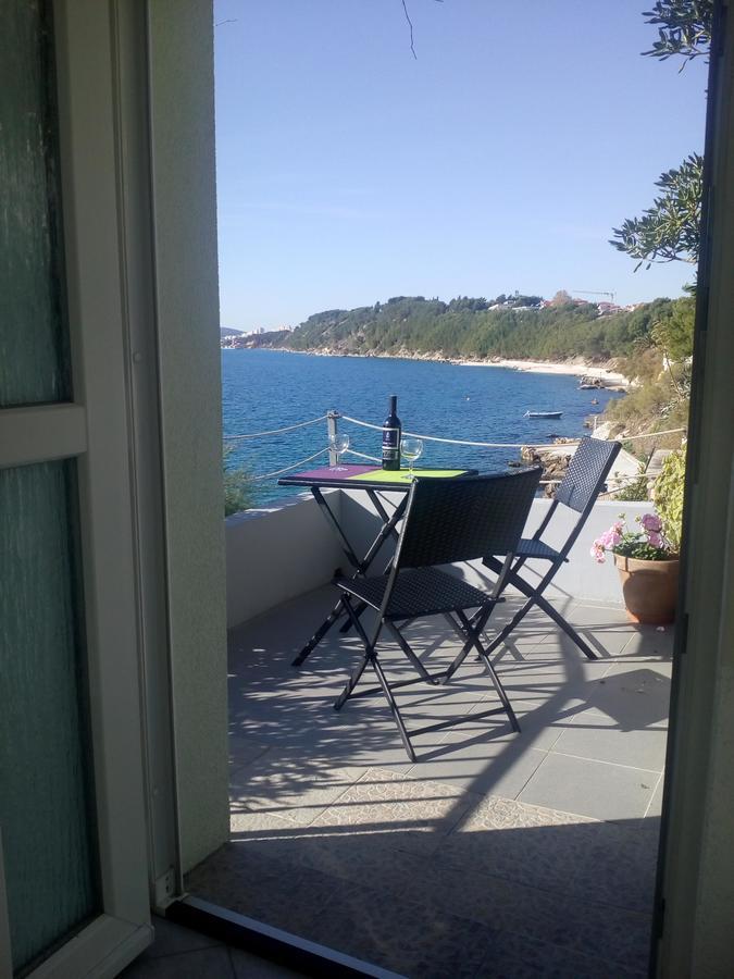 Apartments & Room Paula Stobreč Екстериор снимка