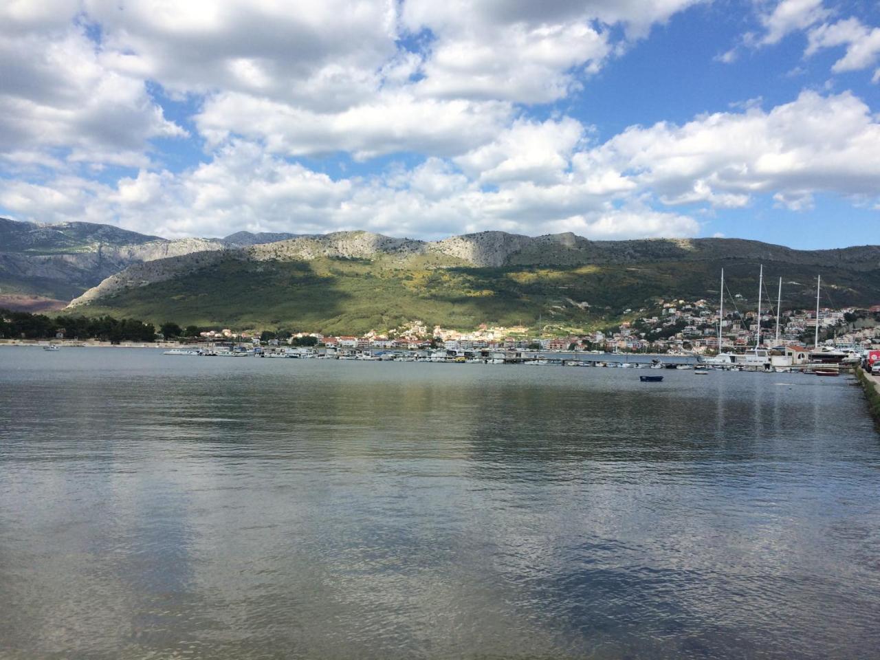 Apartments & Room Paula Stobreč Екстериор снимка